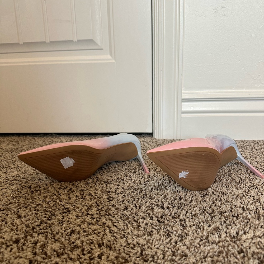 Pink and White Women's Heels - Picture 3 of 7